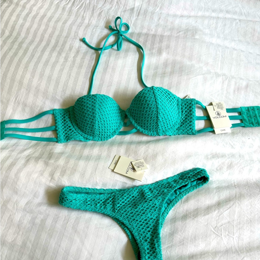 Volcom Swimwear Bikini set, size XS, Turquoise